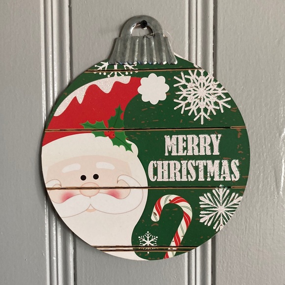NWT Slatted Wood Ornament Holiday Merry Christmas Santa Decoration Sign - Picture 1 of 8